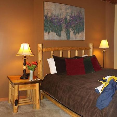 Cabin Suites Kennewick Room photo