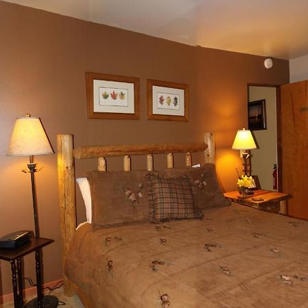 Cabin Suites Kennewick Room photo